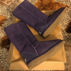 Used UGG boots